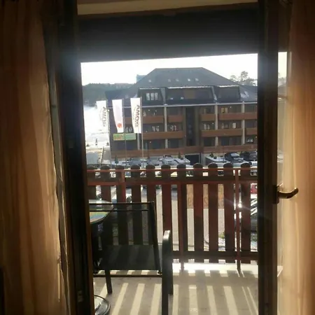 Milla 公寓 兹拉蒂博尔